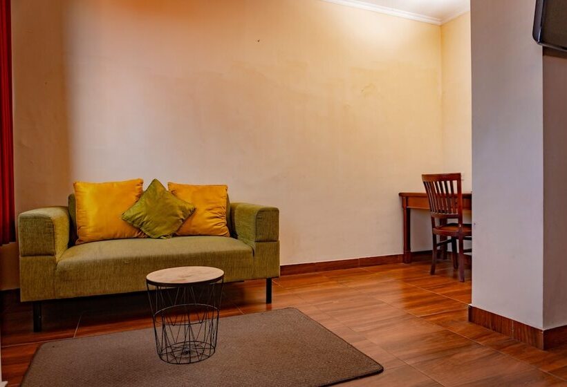 בית מלון כפרי Puri Dibia