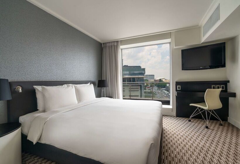 Radisson Blu Gautrain Hotel, Sandton Johannesburg