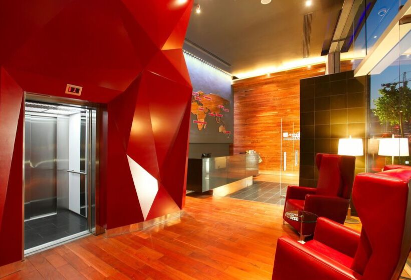 Radisson Blu Gautrain Hotel, Sandton Johannesburg