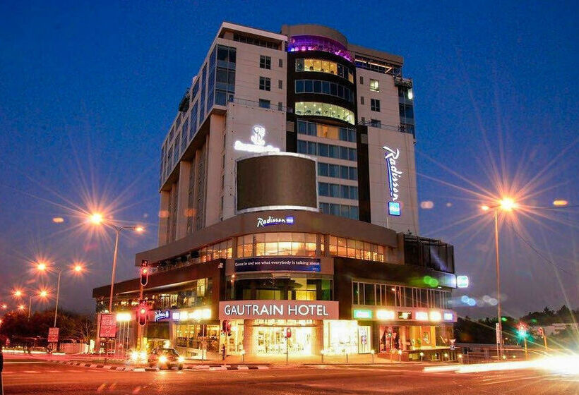 Radisson Blu Gautrain Hotel, Sandton Johannesburg