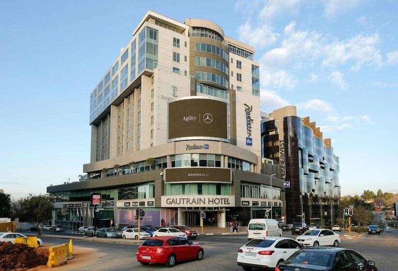 Radisson Blu Gautrain Hotel, Sandton Johannesburg