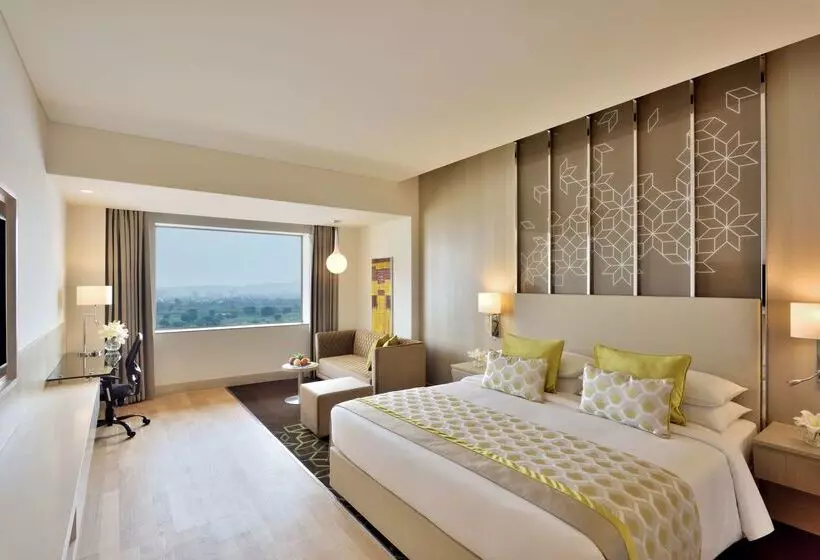 Hotel Radisson Gurugram Udyog Vihar