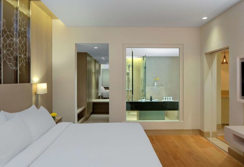 Hotel Radisson Gurugram Udyog Vihar