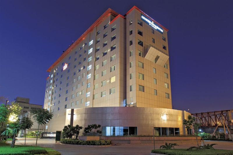 Hotel Radisson Gurugram Udyog Vihar