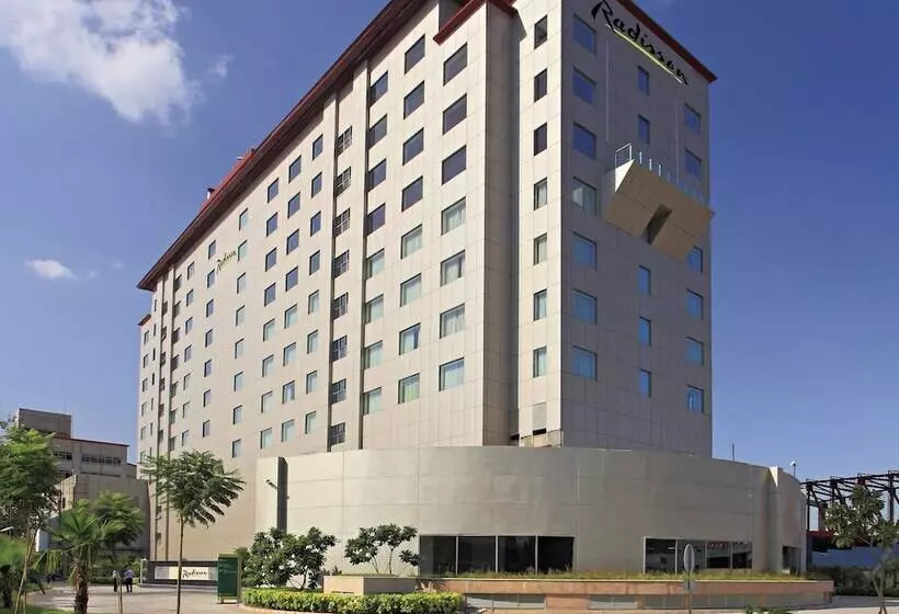 Hotel Radisson Gurugram Udyog Vihar