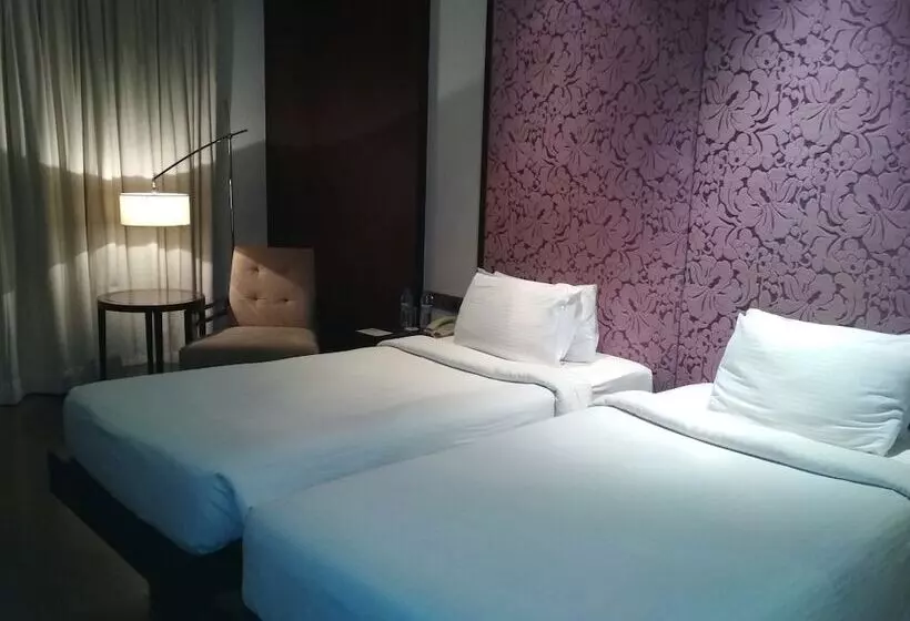 ホテル Royal Orchid Jaipur, Tonk Road