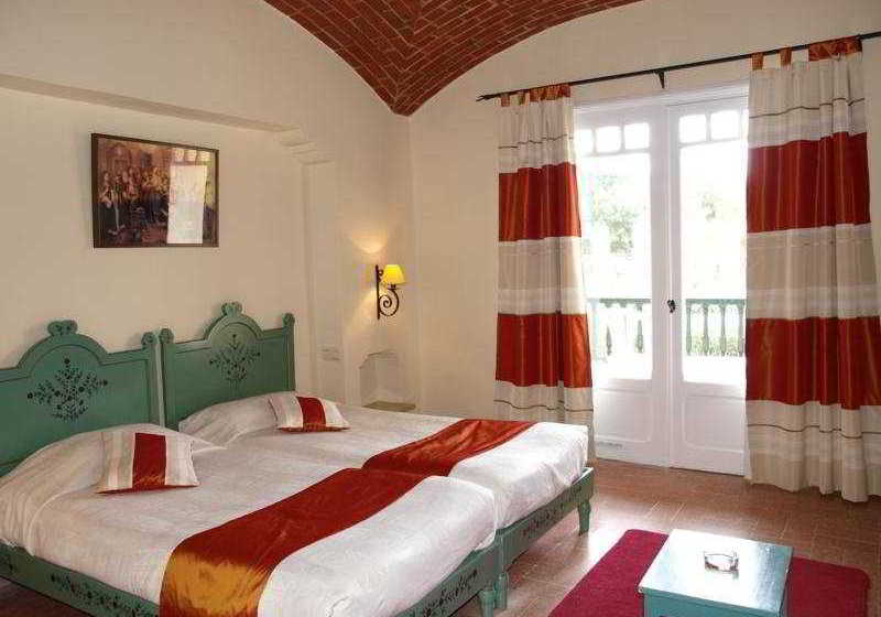 فندق Sandra Club