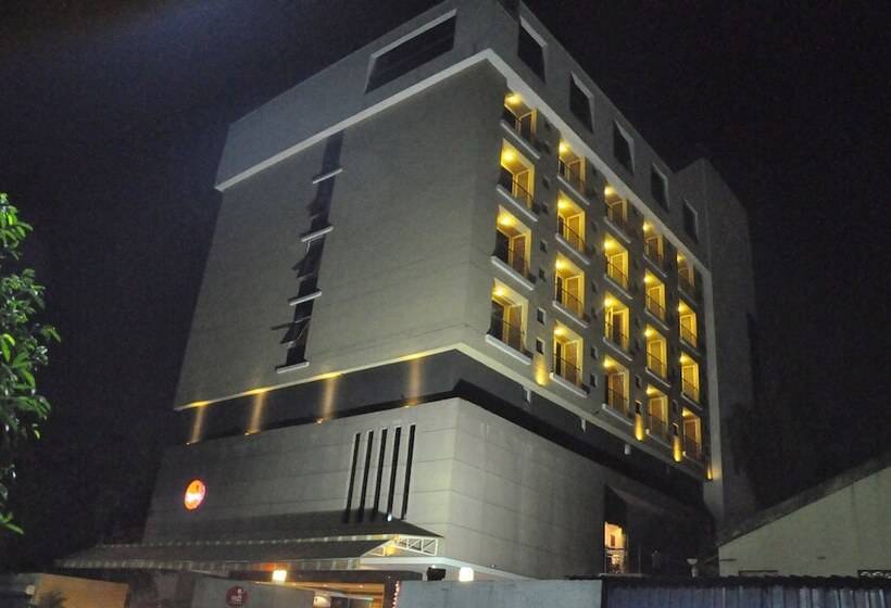 Spree Shivai Hotel Pimpri