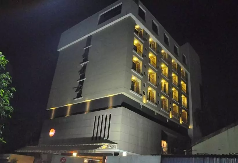 Spree Shivai Hotel Pimpri