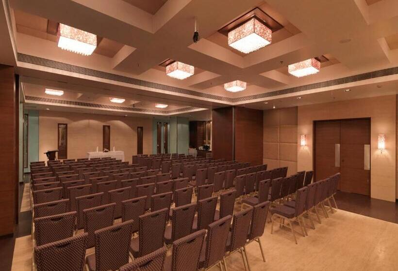 Spree Shivai Hotel Pimpri