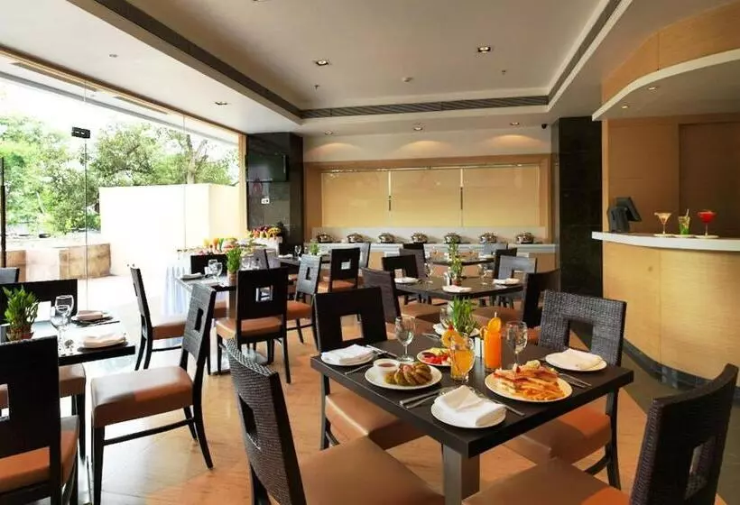 Spree Shivai Hotel Pimpri