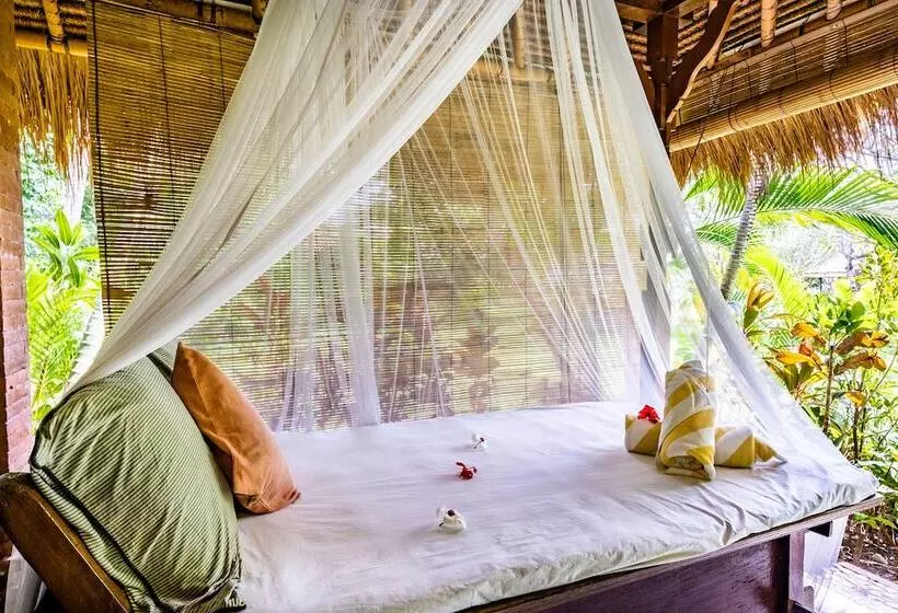 호텔 Taman Selini Wahana Beach Resort