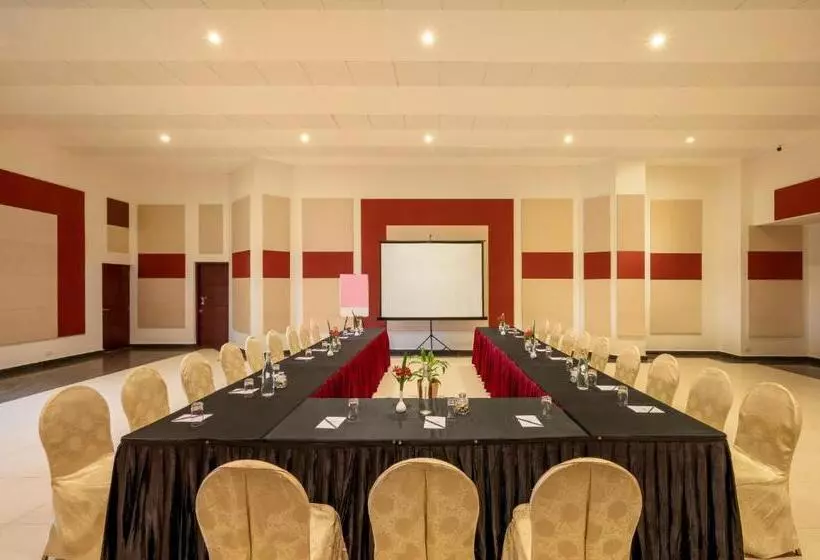 渡假胜地 Sterling Ooty Fern Hill