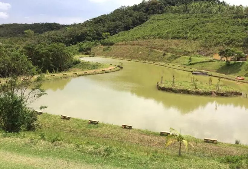 ユースホステル Vale Dos Eucaliptos