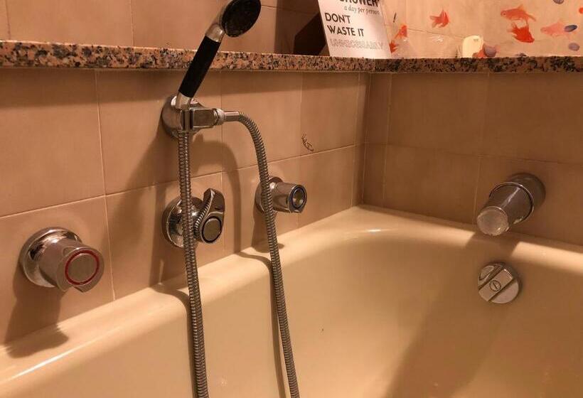 تختخواب و صبحانه Da Paola