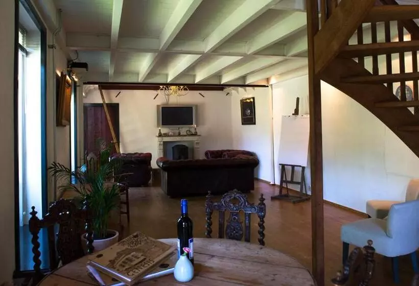 Aamiaismajoitus (B&B) Genesis Voorschoten