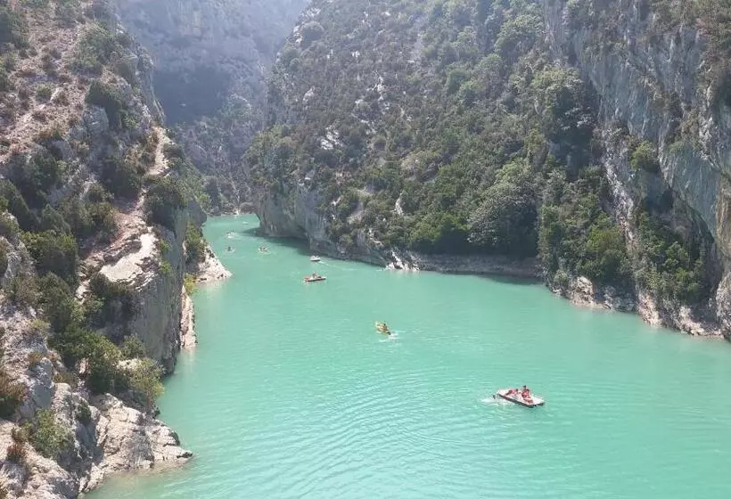 Aamiaismajoitus (B&B) Le Mas Sophil