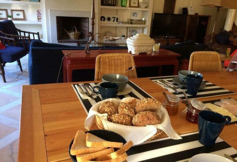 住宿加早餐 Lisbon Surf Villa