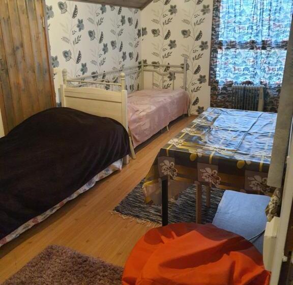 בית מלון כפרי Tiinan Tallin Talo