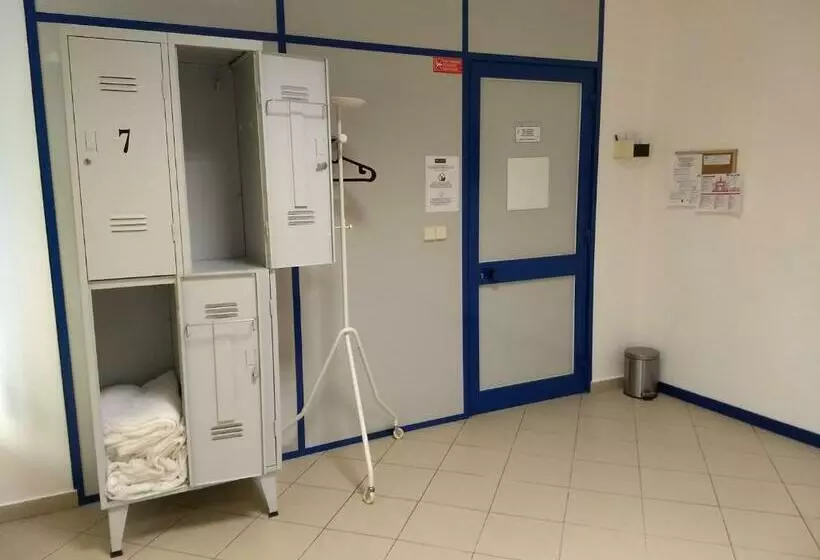 Melaya Budget Hostel