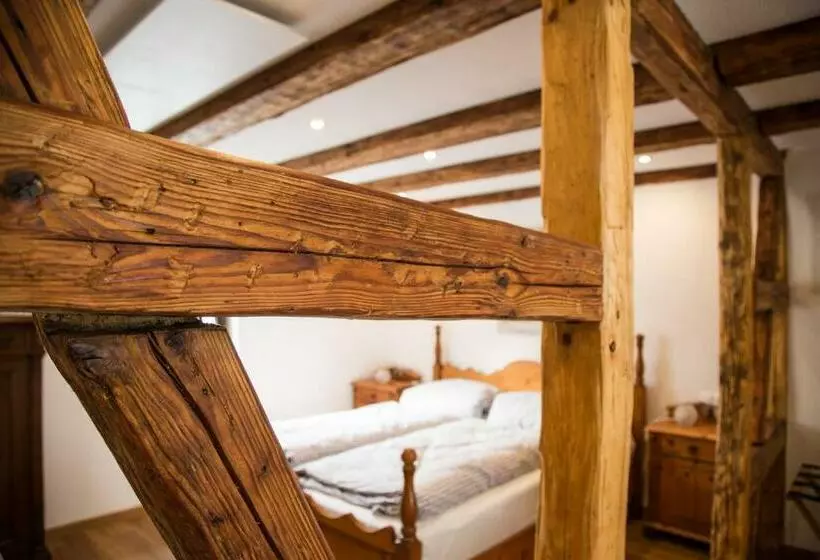 Majatalo Alte Ritterstube