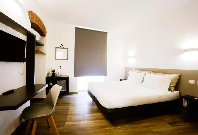 Majatalo Sarzana S Rooms