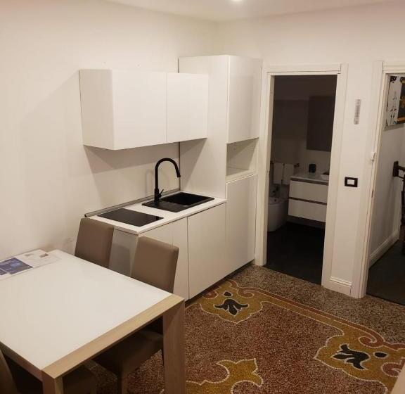 ペンション Varazze Suite Sauna E Hammam