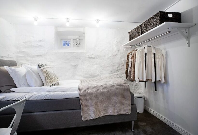 Wow, Föreningsgatan 9