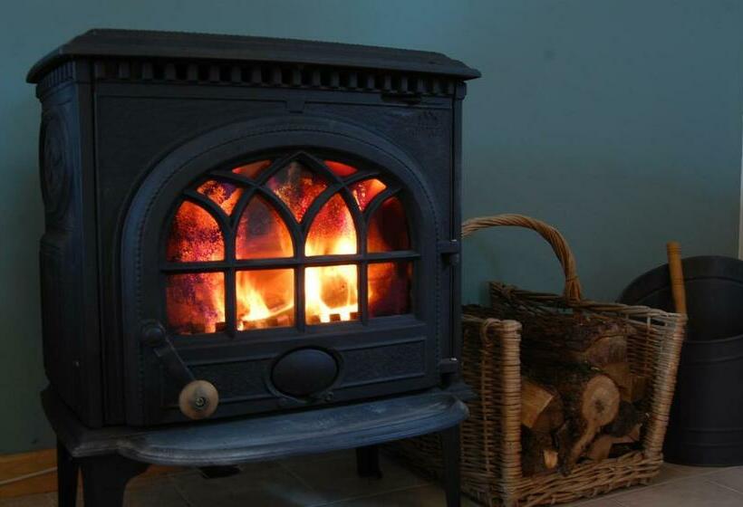 ベッドアンドブレックファースト Chambre D Hôte Et Gîte De Cantagrel