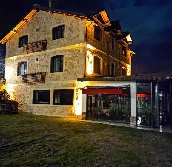 تختخواب و صبحانه Hayat Oksijen Resort