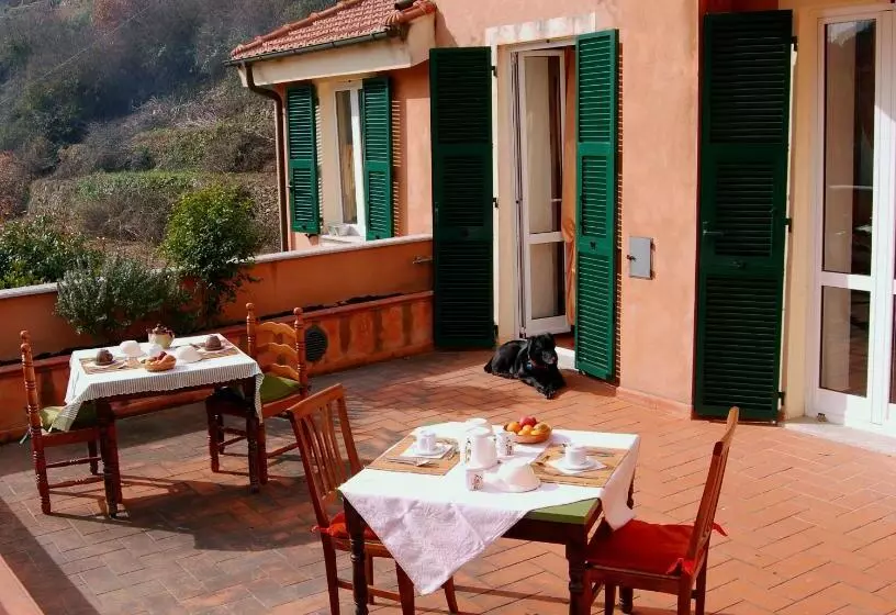 Aamiaismajoitus (B&B) Il Pozzo E Il Melograno