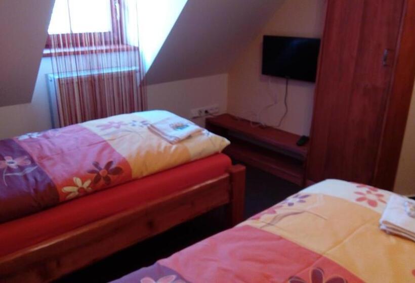 بنسيون Penzion Kelt