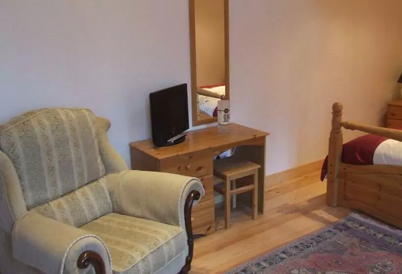 Aamiaismajoitus (B&B) Chez Helen