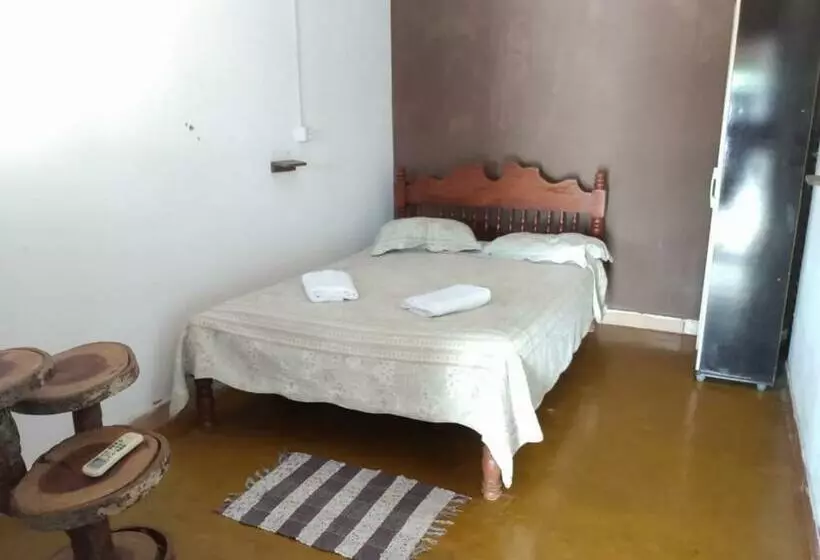 ベッドアンドブレックファースト Hostel E Camping Da Cris