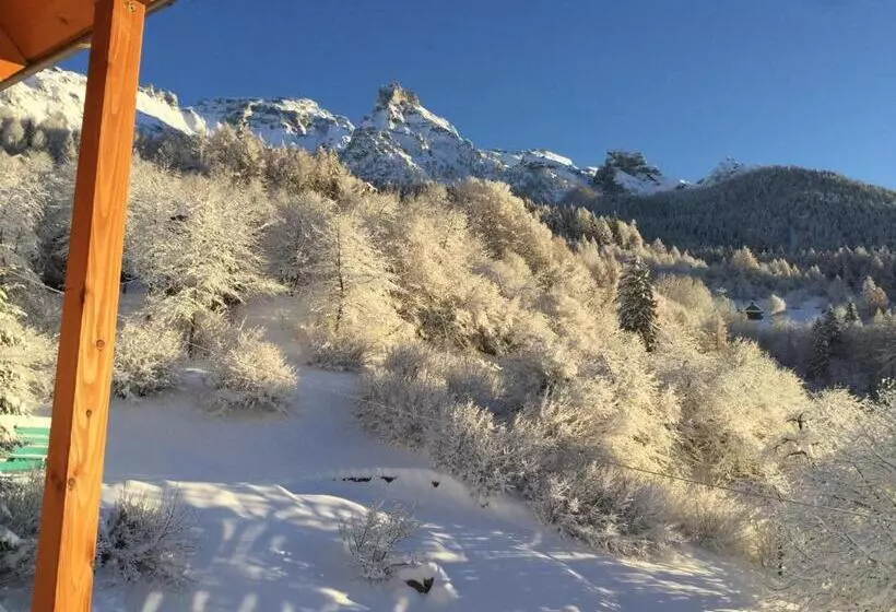 ベッドアンドブレックファースト Il Teggiolo