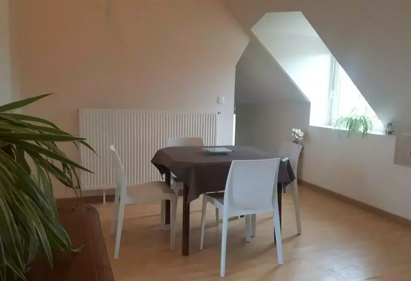 Aamiaismajoitus (B&B) La Noue Aubert