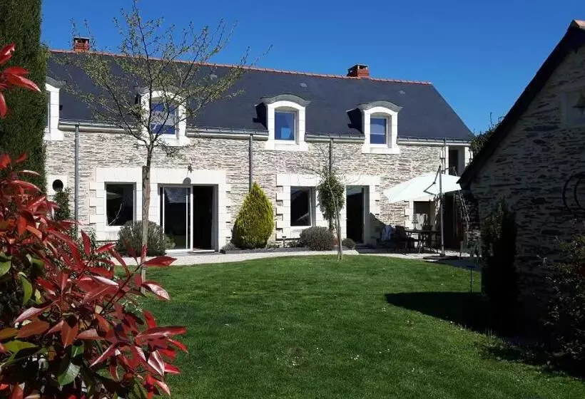 Aamiaismajoitus (B&B) La Noue Aubert