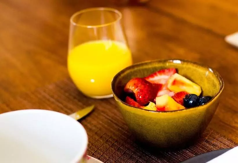 Aamiaismajoitus (B&B) Les Jardins De Beaumont