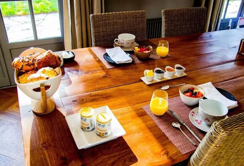 Aamiaismajoitus (B&B) Les Jardins De Beaumont