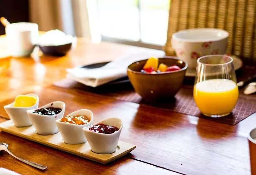 Aamiaismajoitus (B&B) Les Jardins De Beaumont