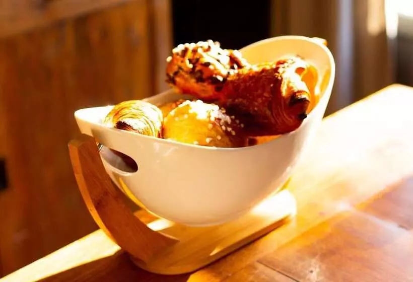 Aamiaismajoitus (B&B) Les Jardins De Beaumont