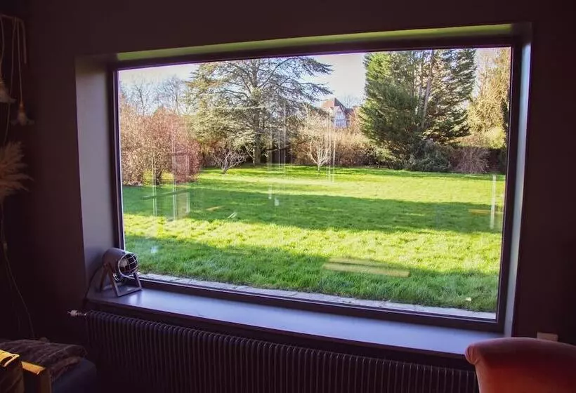 Aamiaismajoitus (B&B) Les Jardins De Beaumont