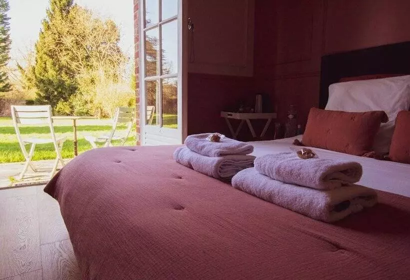 Aamiaismajoitus (B&B) Les Jardins De Beaumont