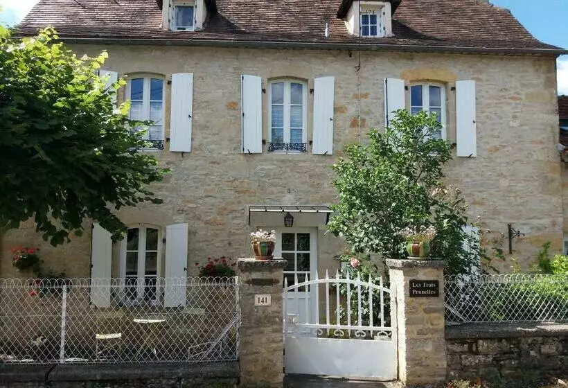 Aamiaismajoitus (B&B) Les Trois Prunelles