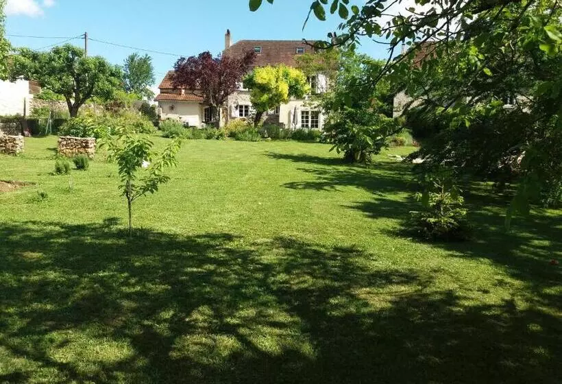 Aamiaismajoitus (B&B) Les Trois Prunelles