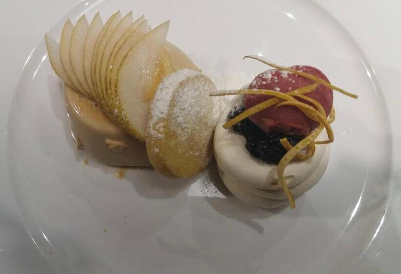 ベッドアンドブレックファースト Les Trois Prunelles