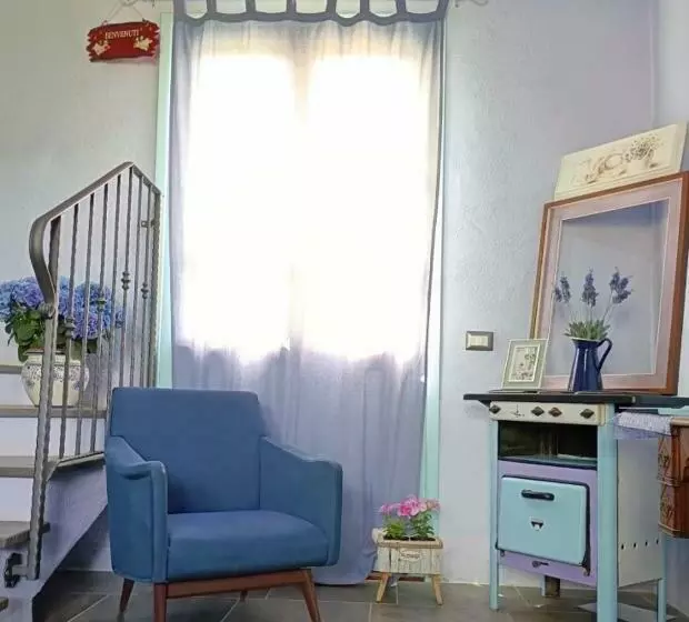 ホテル Agriturismo Is Conchisceddas