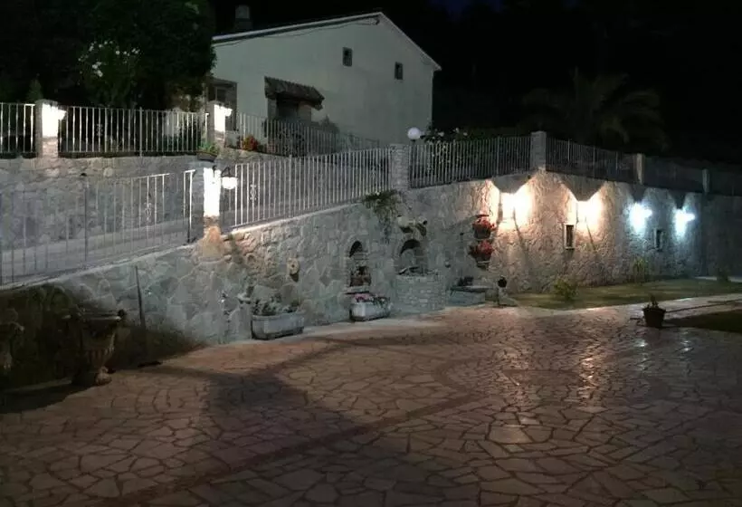 ホテル Agriturismo Le Anfore