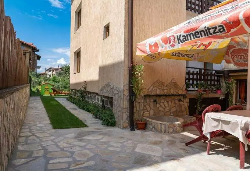 پانسیون Guest House Kehayovi