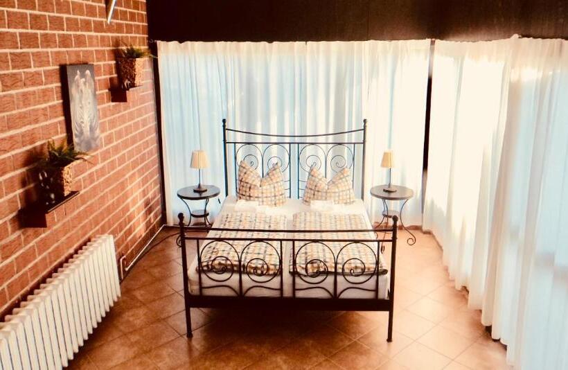 بنسيون Landhaus Schlunt